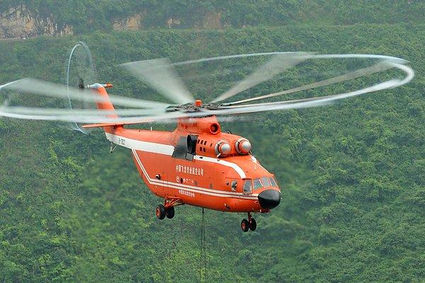 Китайские пожарные высоко оценили уникальный российский вертолет Ми-26ТС