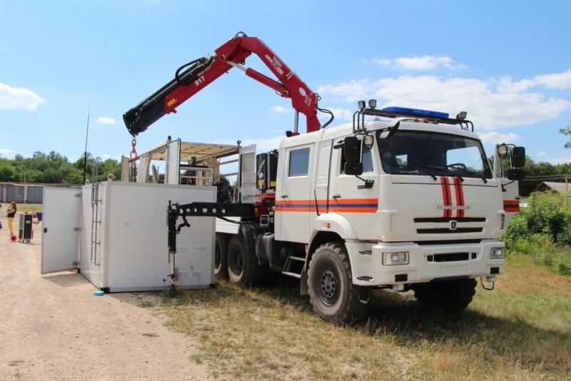 Крымским спасатели получили новый мобильный комплекс